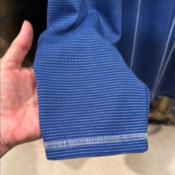 Weekends by Chico's Vibrant Blue and White Jacket Size Large - Picture 4 of 5